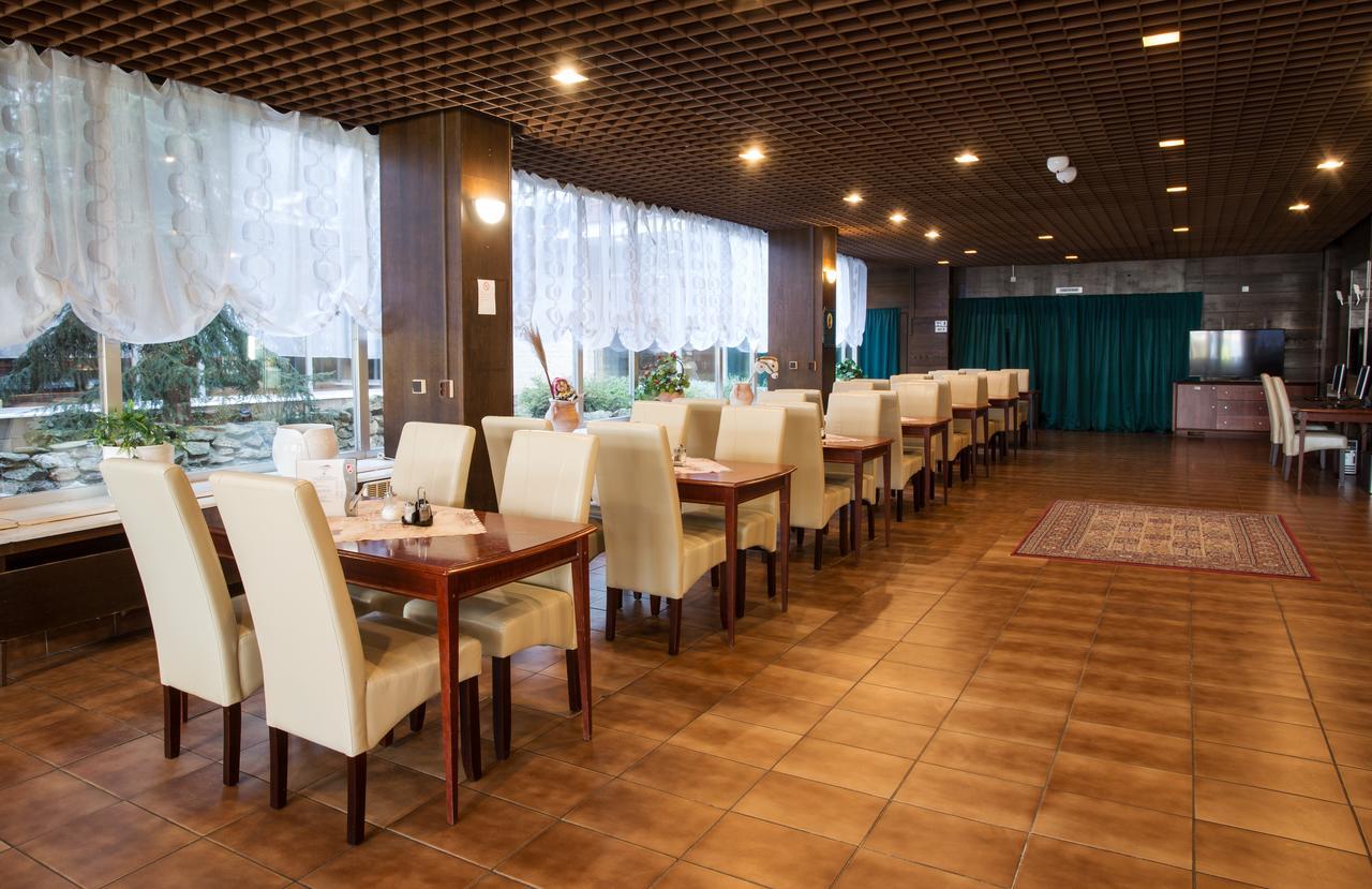 Hotel Fontana Lipno Černá v Pošumaví Zewnętrze zdjęcie
