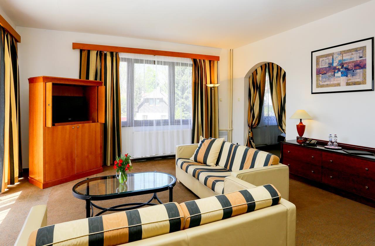Hotel Fontana Lipno Černá v Pošumaví Zewnętrze zdjęcie